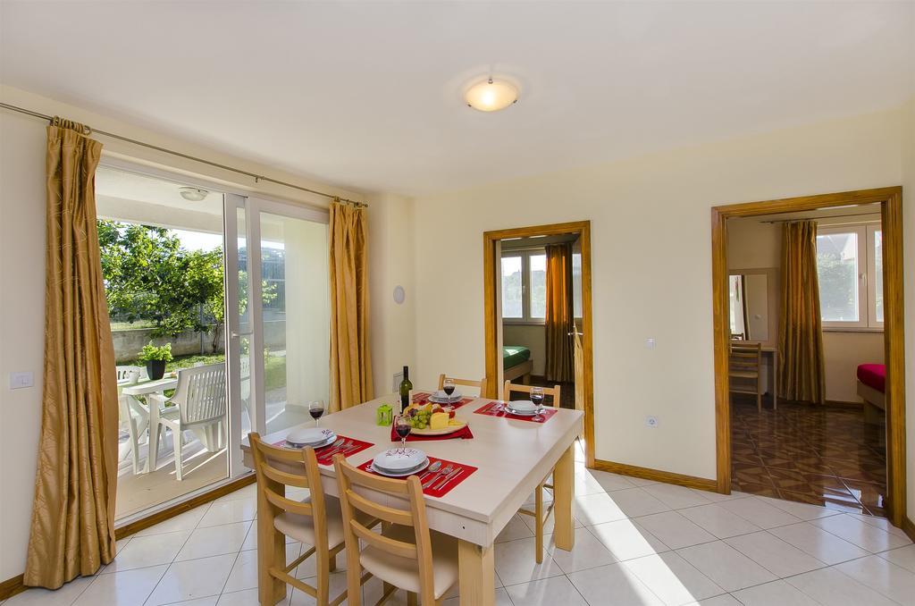 Apartments Glavan ปริฟลากา ห้อง รูปภาพ